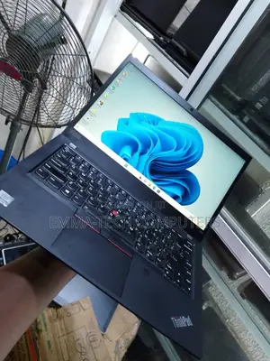 Laptop Lenovo ThinkPad T14 G1 8GB Intel Core i5 SSD 256GB