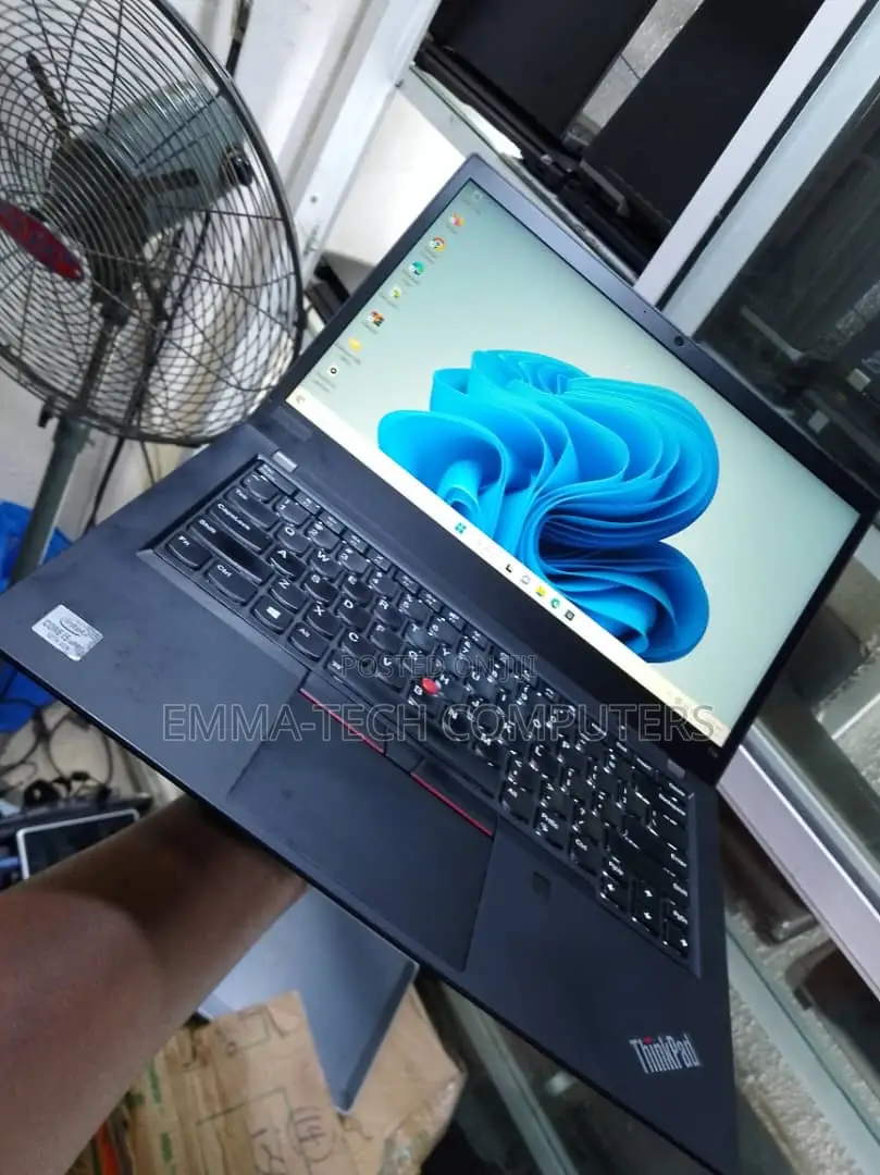 Laptop Lenovo ThinkPad T14 G1 8GB Intel Core i5 SSD 256GB