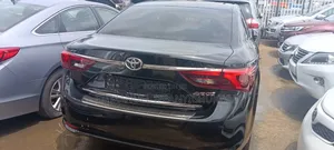 Toyota Avensis 2016 Black