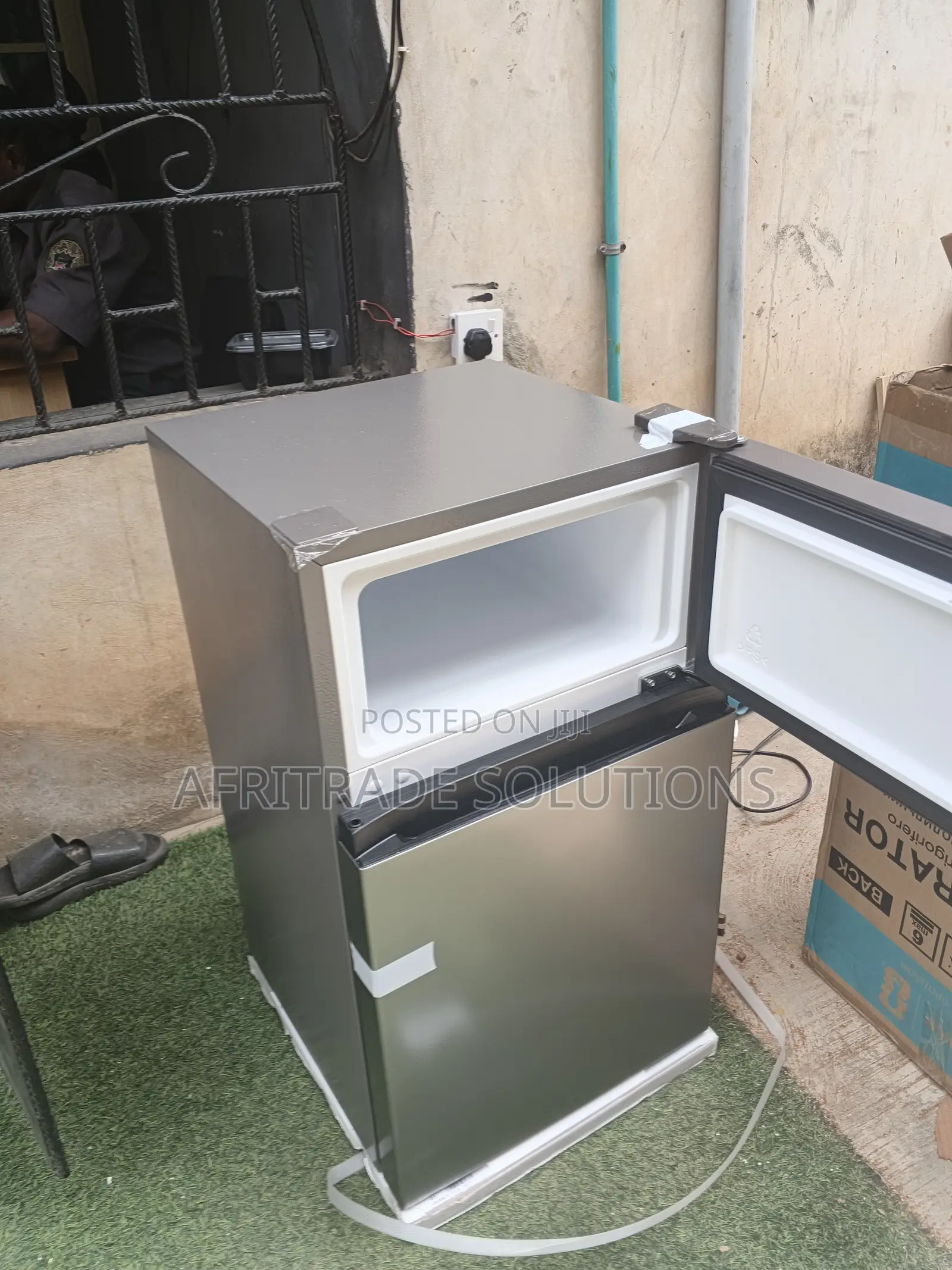 Hisense Ref120dr Refrigerator 85 Litres – Modern Design