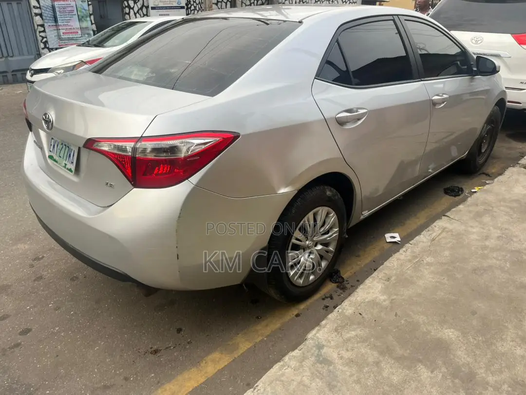 Toyota Corolla 2014 Silver