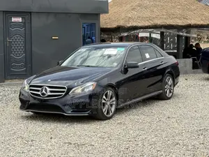 Mercedes-Benz E350 Base 4Matic Sedan AWD (3.5L 6cyl 7A) 2015 Blue