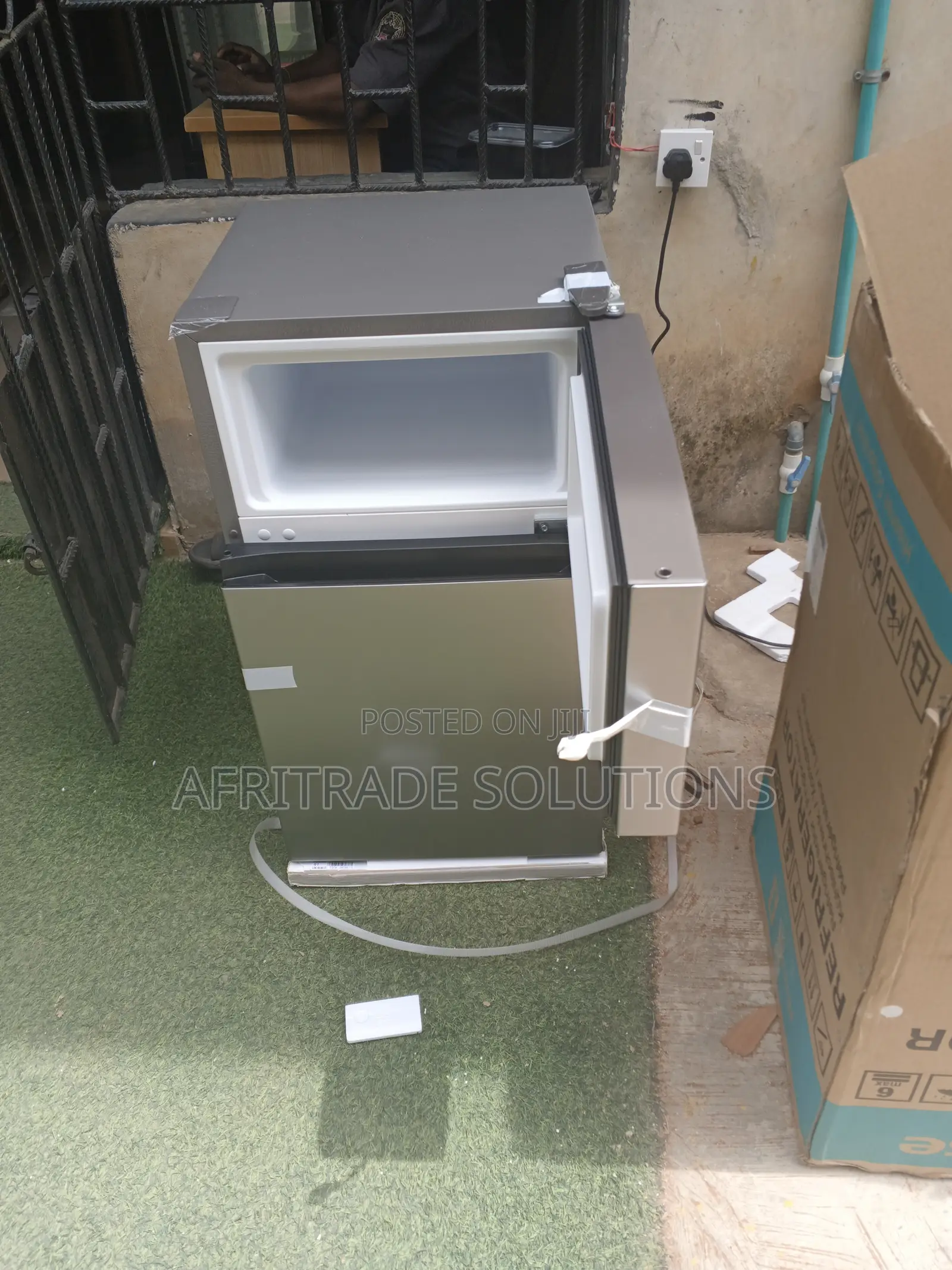 Hisense 85 Litres Refrigerator Ref120dr – Energy Saving