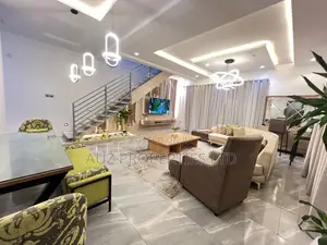 Furnished 2bdrm Maisonette in Coral Place, Lekki Phase 1 for sale