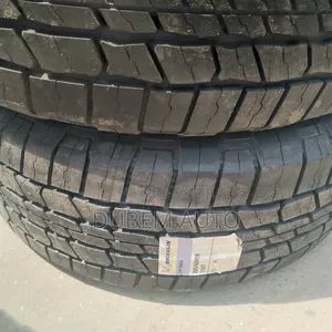285/60r18 Michelin Tire