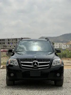 Mercedes-Benz GLK-Class 2010 Black