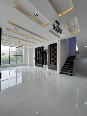 5bdrm Duplex in Lekki County Homes, Ikota for sale