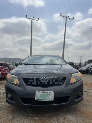Toyota Corolla 2009 Gray