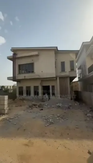 5bdrm Duplex in Wuye Abuja for sale