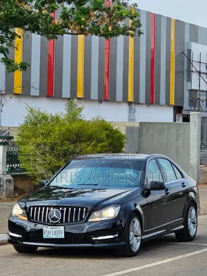New Mercedes-Benz C300 Sport 4Matic Sedan AWD (3.5L 6cyl 7A) 2014 Black