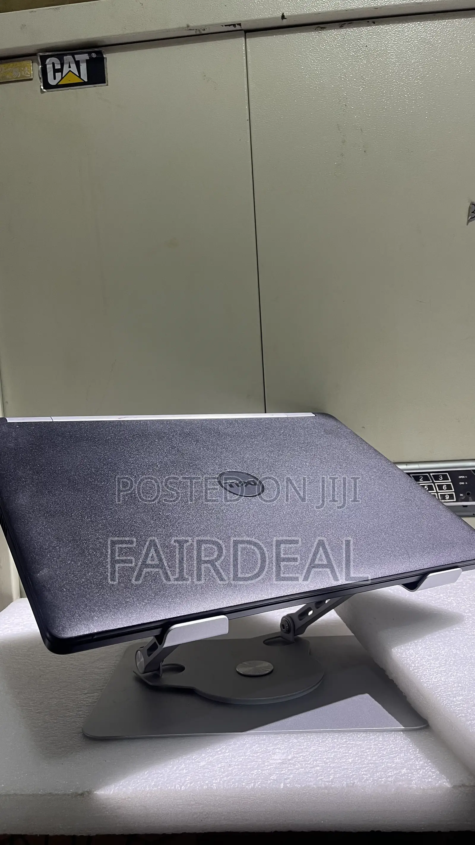 Laptop Dell Latitude E5570 8GB Intel Core i3 HDD 500GB