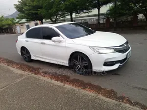 Honda Accord EX 4dr Sedan FWD (2.4L 4cyl 2A) 2016 White