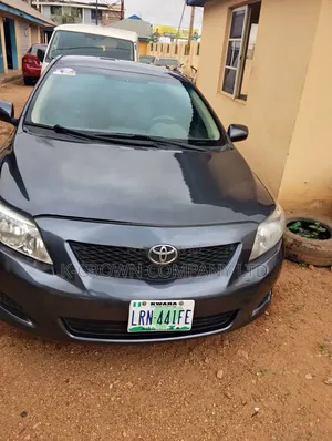 Toyota Corolla 2010 Gray
