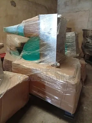 Plastic Grinding Machine