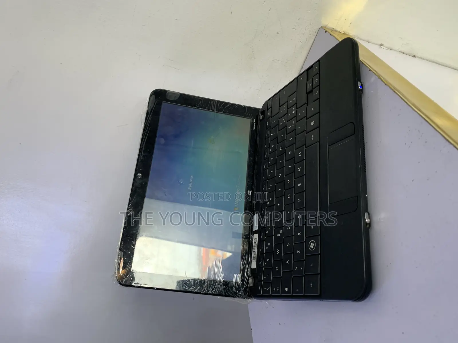 Laptop HP 2GB Intel Atom HDD 250GB