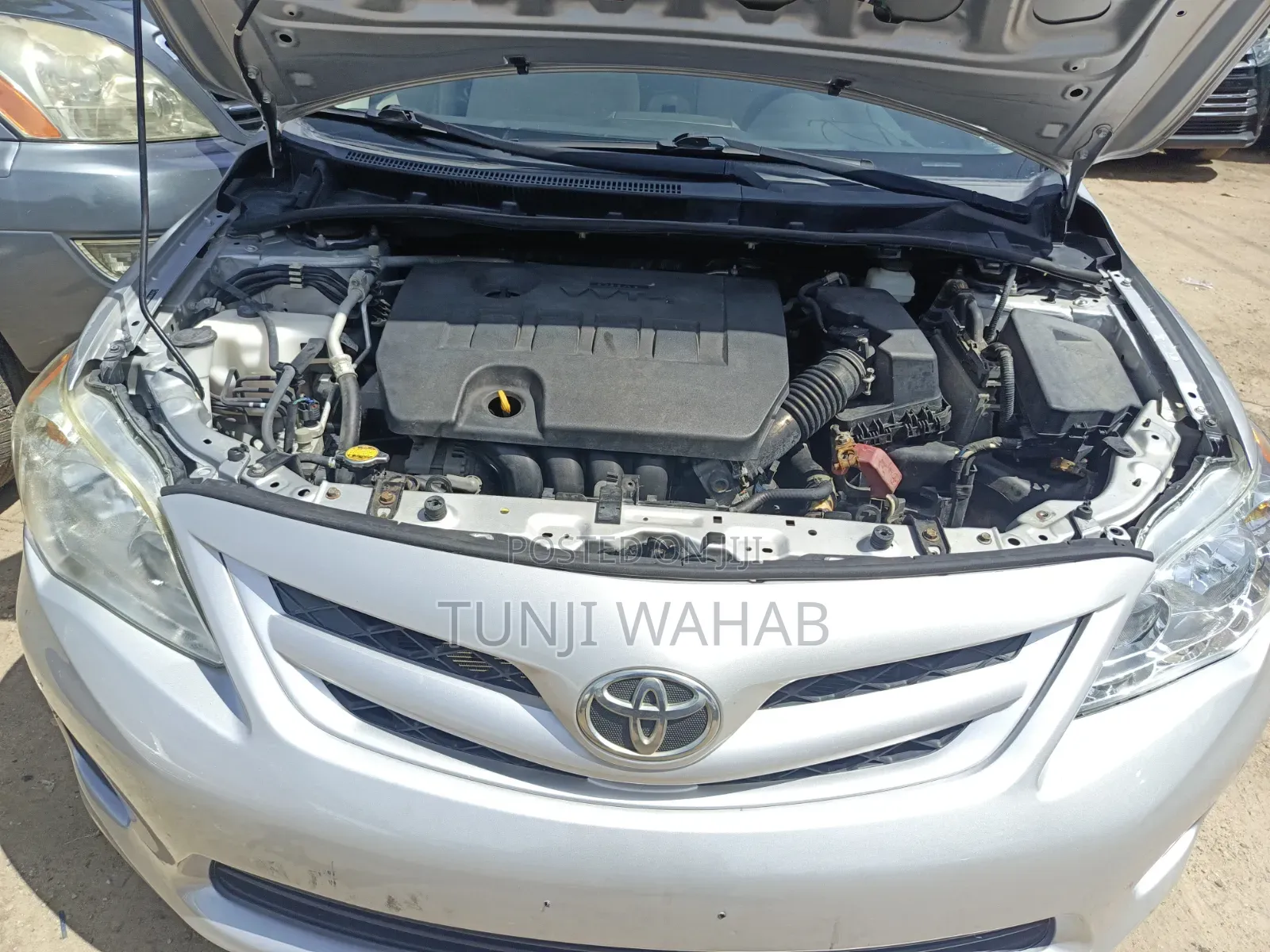 Toyota Corolla 2011 Silver