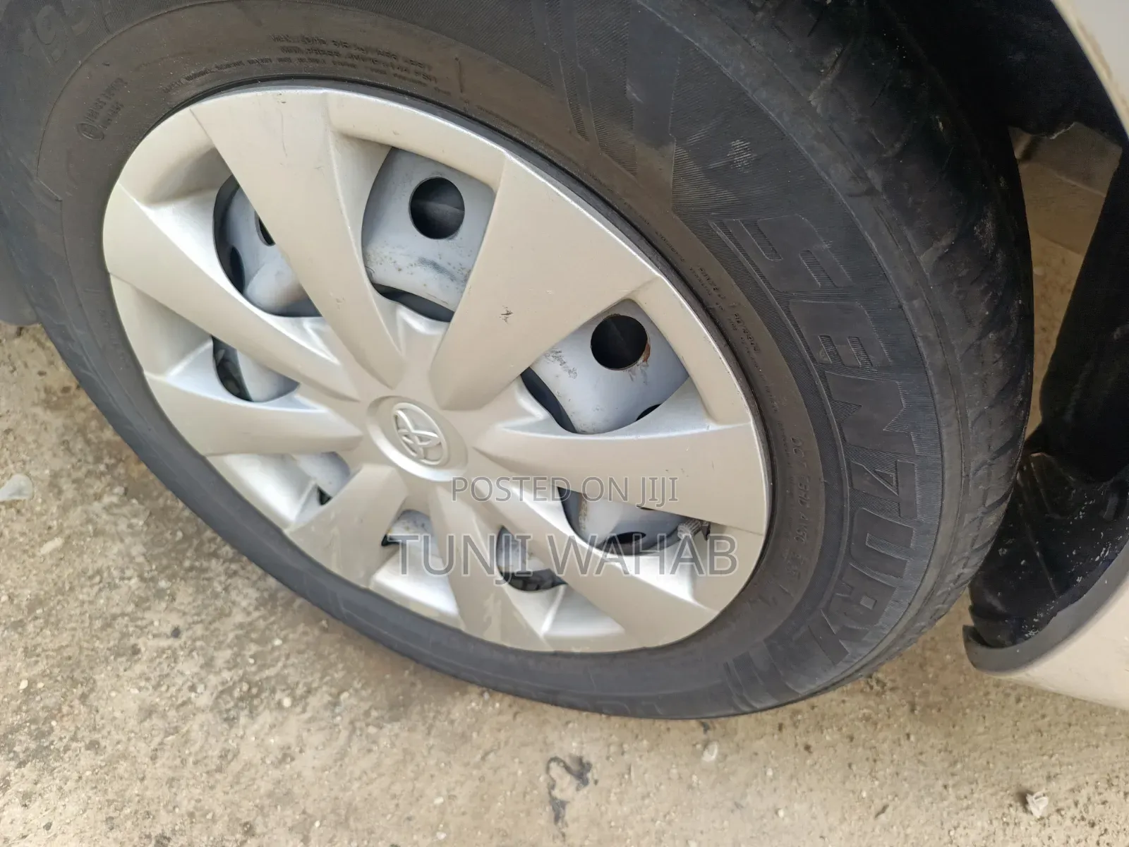 Toyota Corolla 2011 Silver