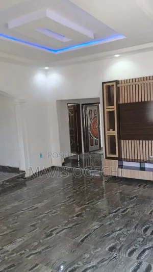 2bdrm Bungalow in Rugar Madaki After for rent