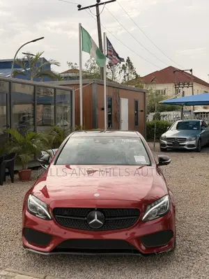 Mercedes-Benz C450 2017 Red