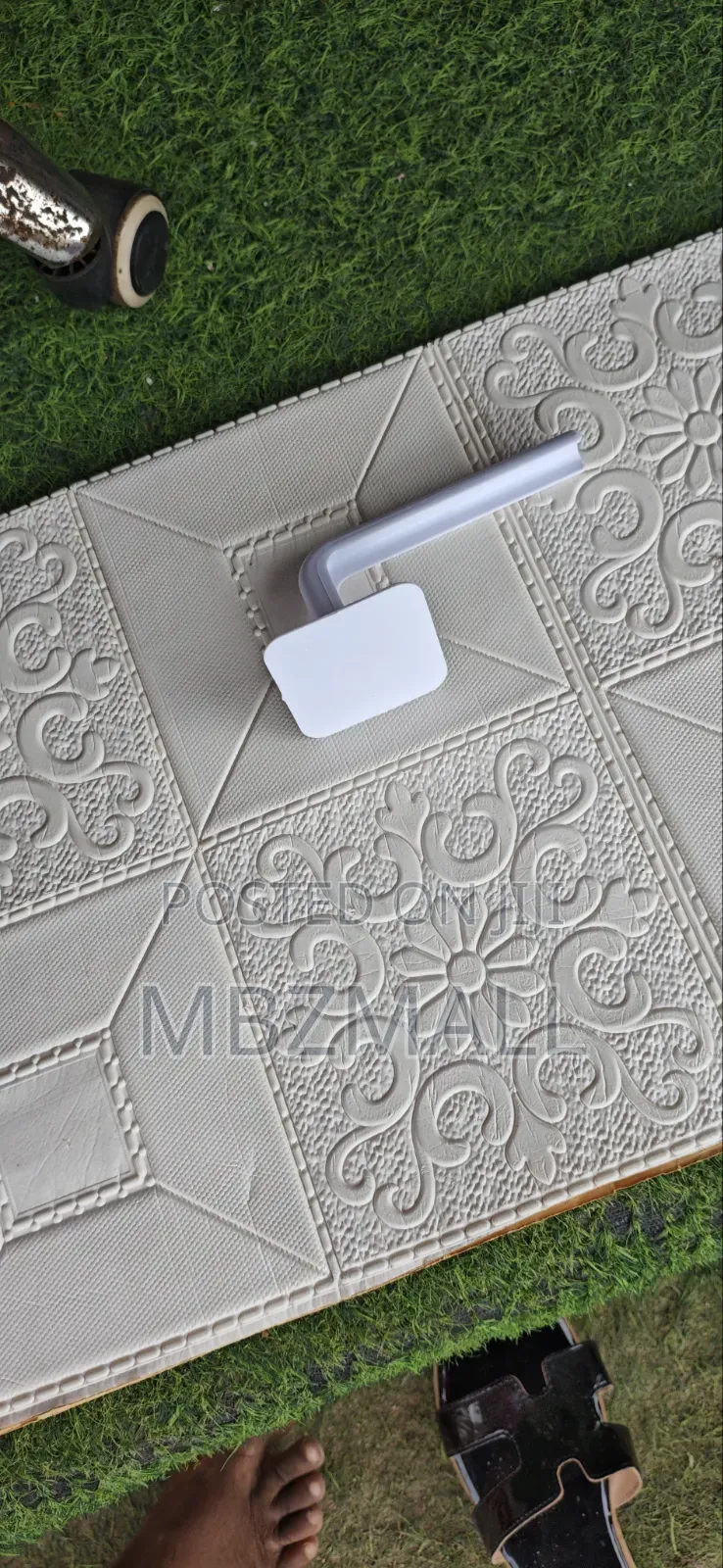 White Multifunctional Wall Rack Holder