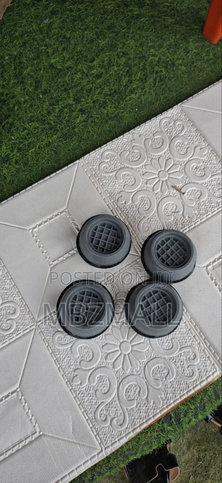 Shock Pad Reduces Noise And Vibration