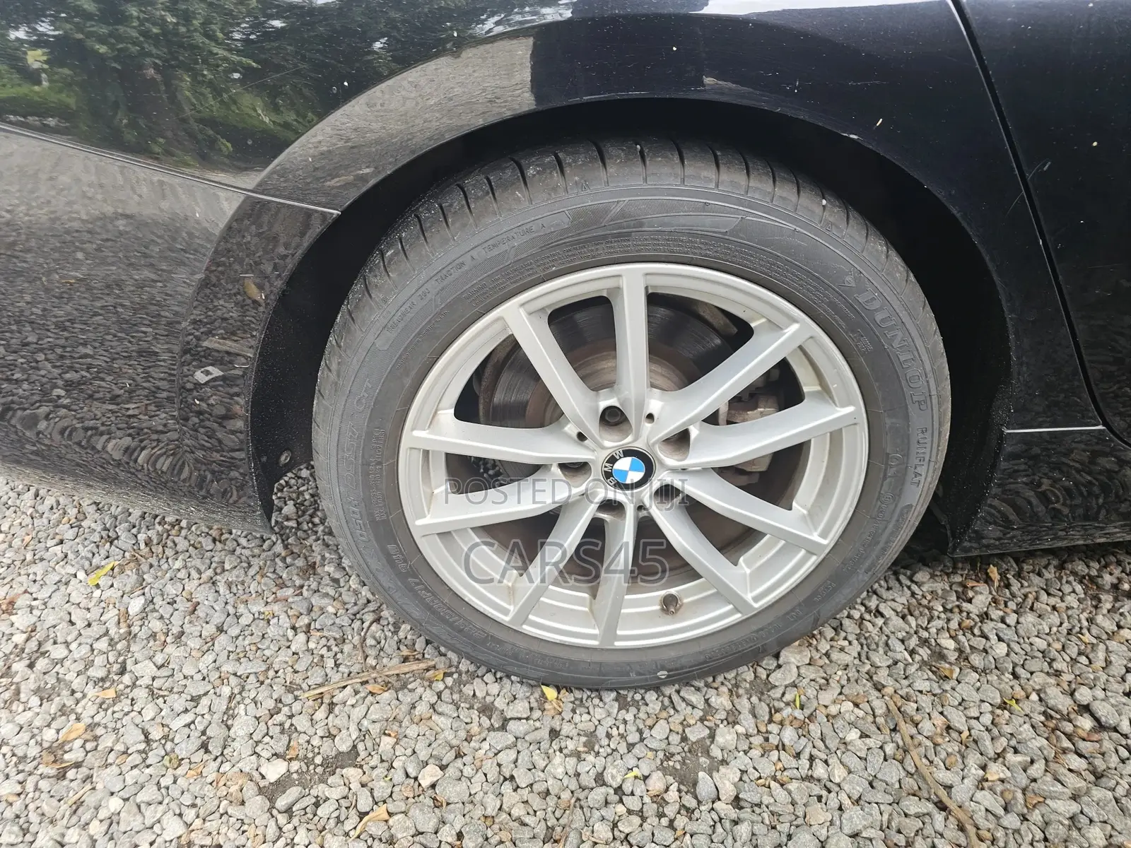 BMW 320i 2021 Black