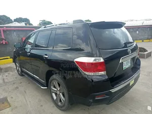 Toyota Highlander 2013 Black