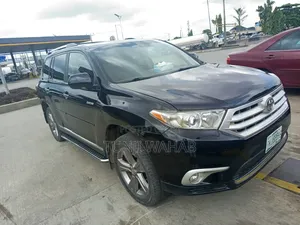 Toyota Highlander 2013 Black
