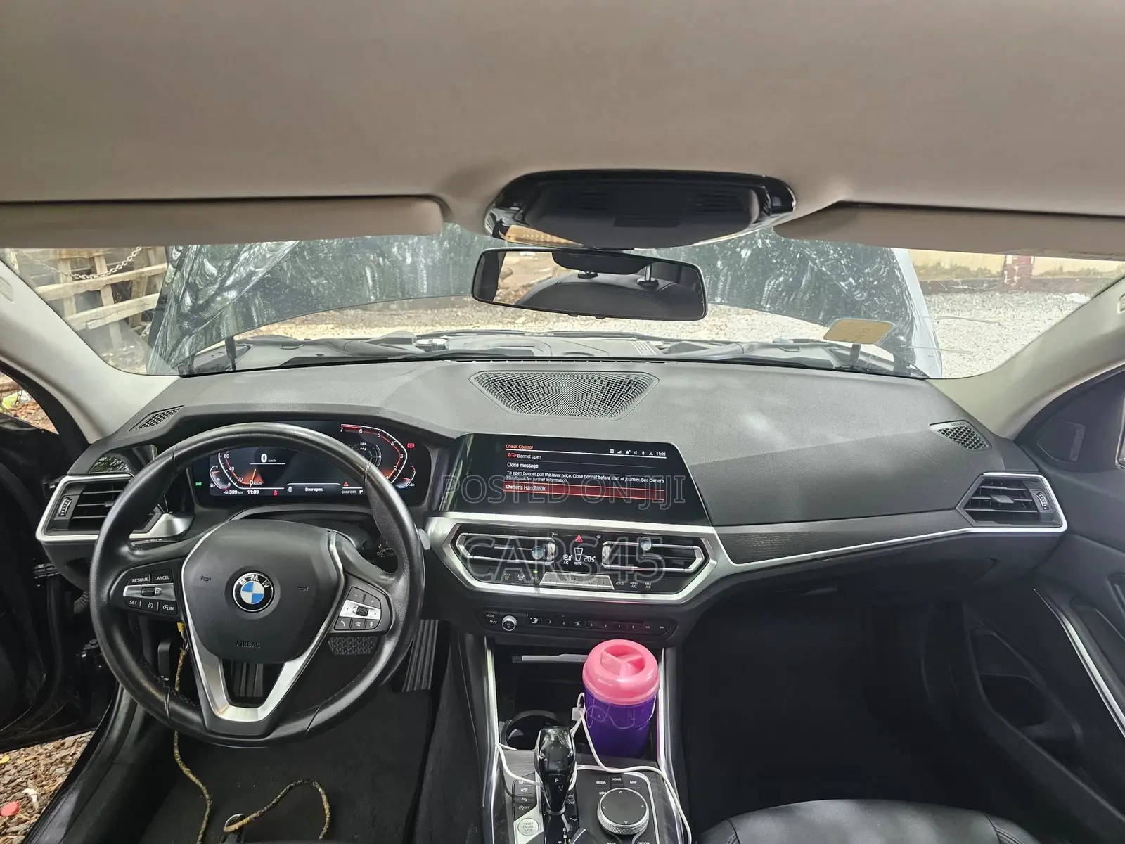 BMW 320i 2021 Black
