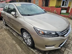 Honda Accord 2014 Gold