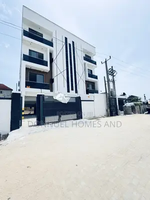 1bdrm Apartment in Lekki Expressway for sale