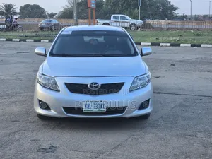 Toyota Corolla 2009 Silver