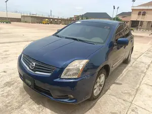 Nissan Sentra 2010 Blue