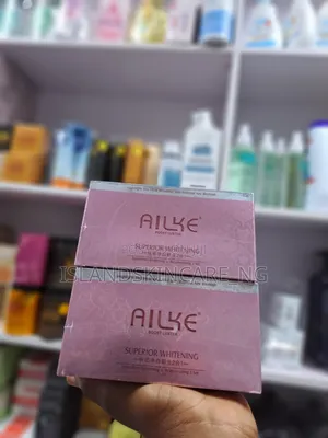 Ailke Boost Luster Superior Whitening 2‐In‐1 Day Night Face Cream