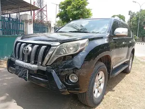 Toyota Land Cruiser Prado 2010 Black