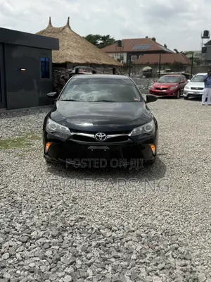 Toyota Camry SE 4dr Sedan (2.5L 4cyl 6A) 2017 Black