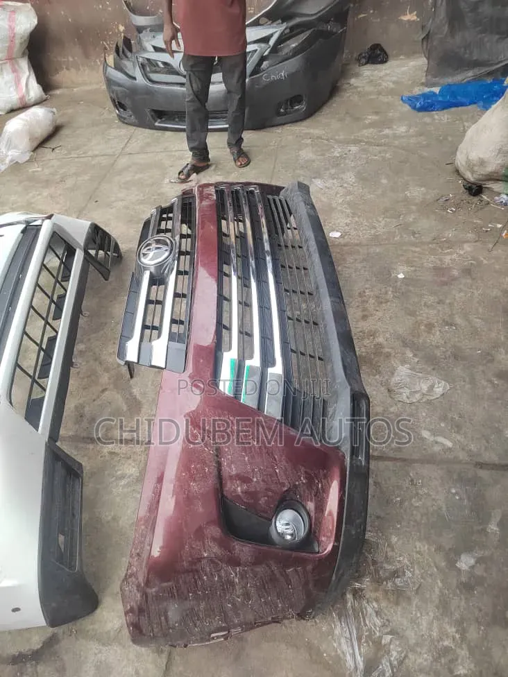 Complete Front Bumper Highlander 2018 Model