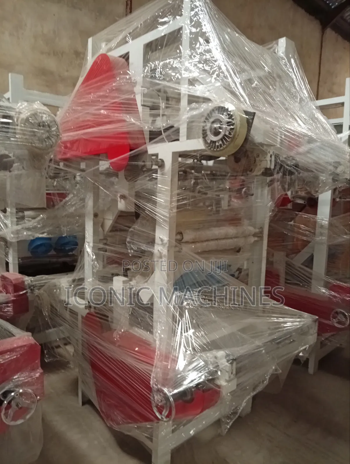 Automatic Nylon Bag Cutting and Sealing Machine