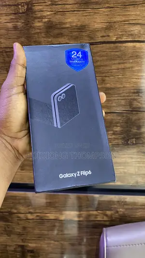 New Samsung Galaxy Z Flip6 256 GB