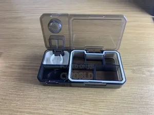 Multi-Compartment Pill Organizer Cutter Case