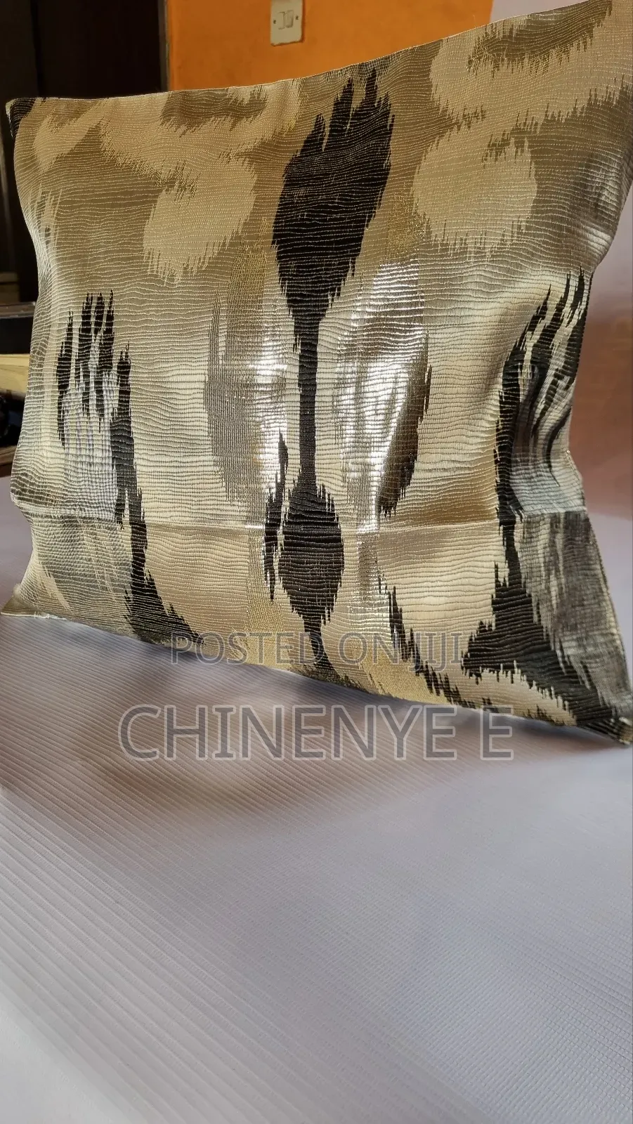 Throw Pillows
