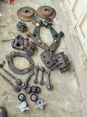 Front Caliper Escalade 015 Yukon Denali