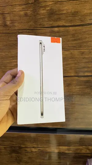 New Apple iPhone Air 256 GB