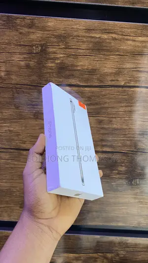 New Apple iPhone Air 256 GB