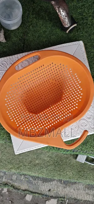 Plastic Strainer