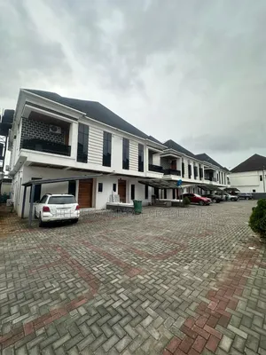 4bdrm Duplex in Lekki Expressway for rent