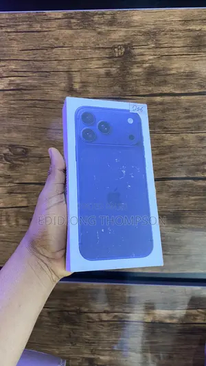 New Apple iPhone 17 Pro Max 256 GB Blue