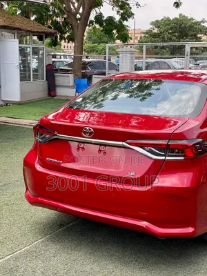 Toyota Corolla 2022 Red