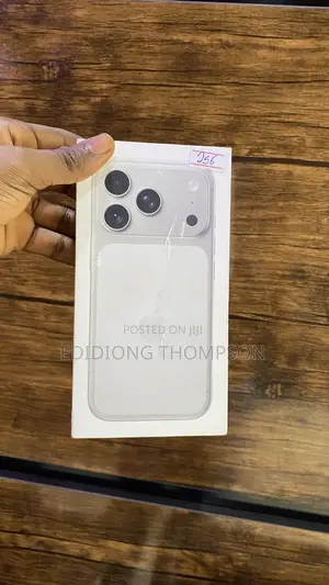 New Apple iPhone 17 Pro 256 GB Silver