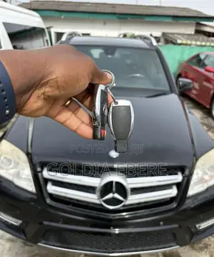Mercedes-Benz GLK-Class 2012 Black
